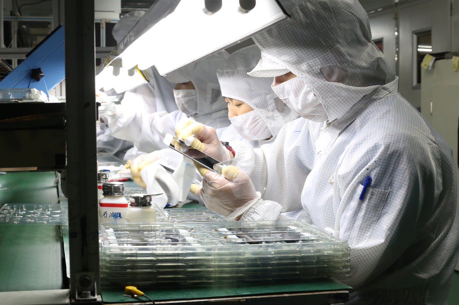 多點觸摸屏價格，批量生產(chǎn)價格貴嗎？